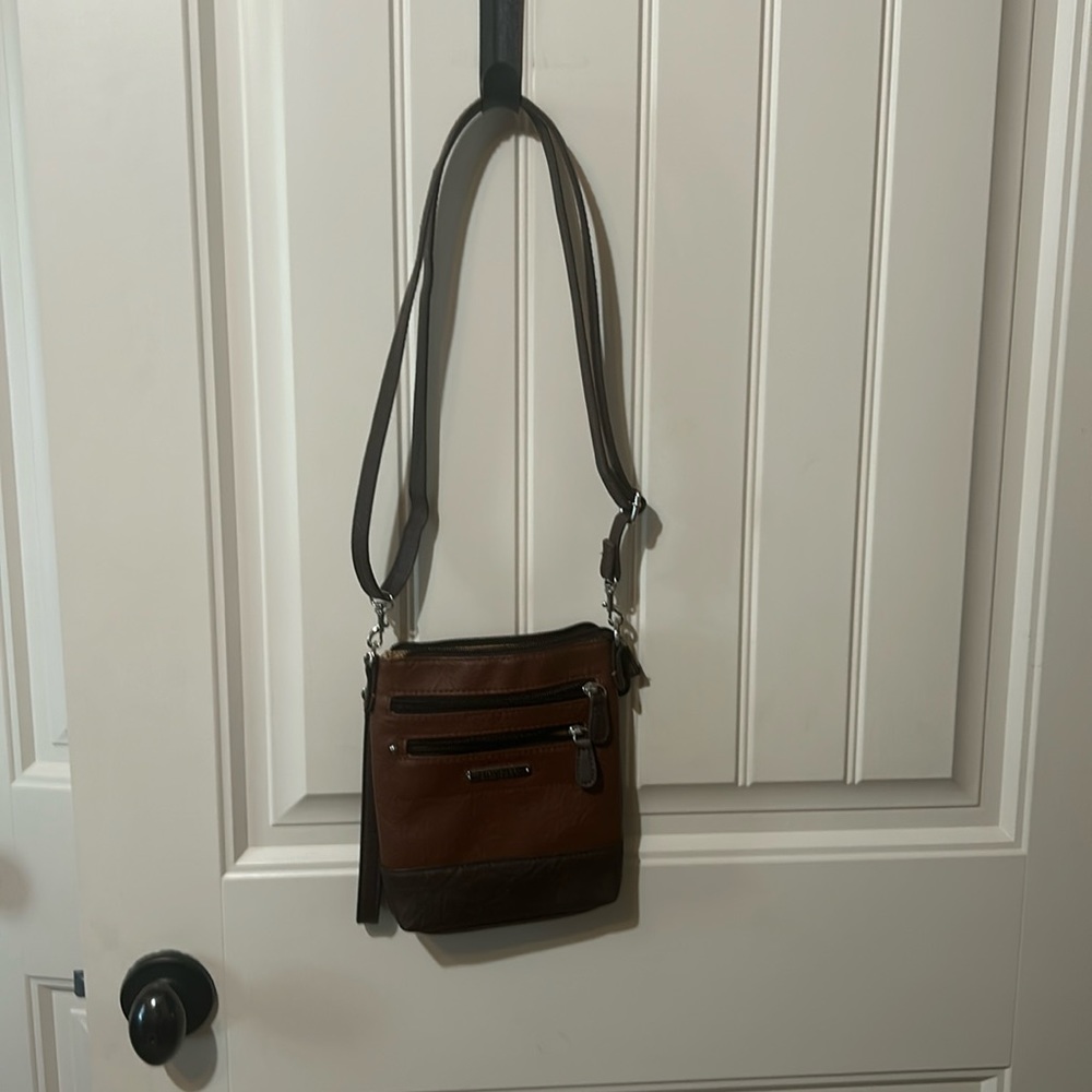Stone and co crossbody